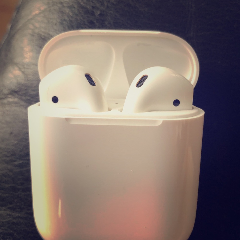 Apple AirPods $105